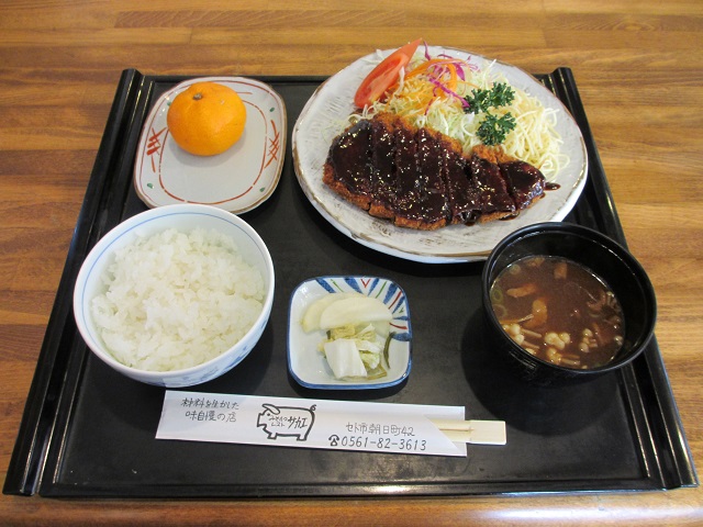 サカエのみそかつ定食