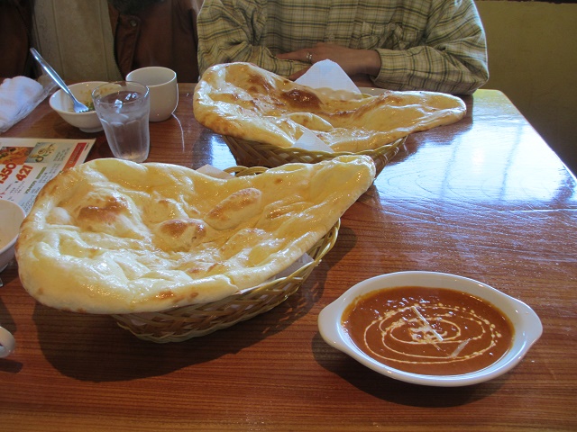 タンデムでカレーを食べに