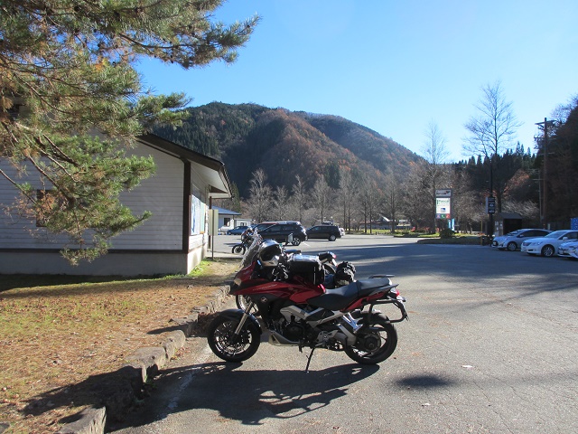 VFR800X せせらぎ街道方面へ