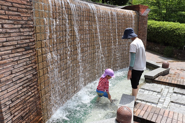 お水遊び