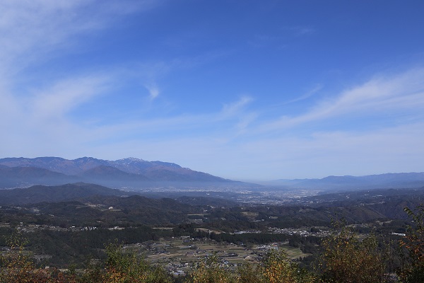 飯田方面を望む新井展望公園