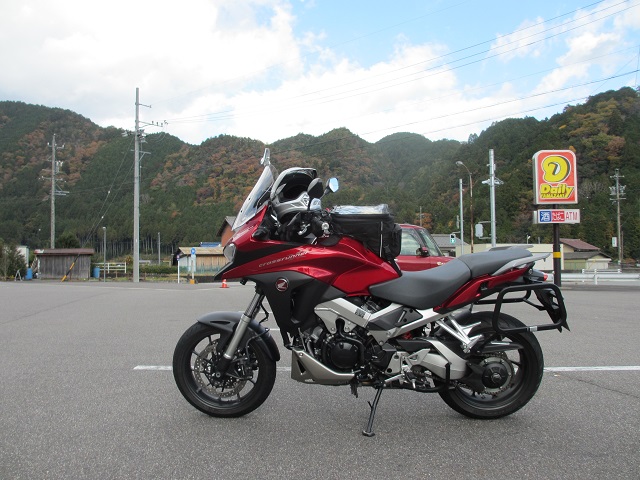 VFR800X 郡上方面へツーリング