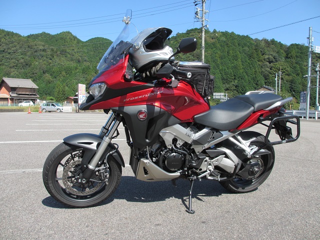 VFR800X オイルフィルタを交換