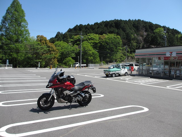 VFR800X バイクで通勤